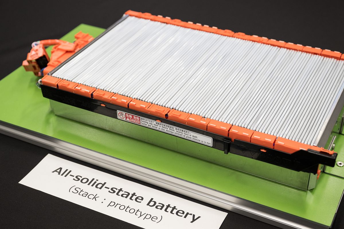 A Brief Discussion on Next-Generation Battery Progress